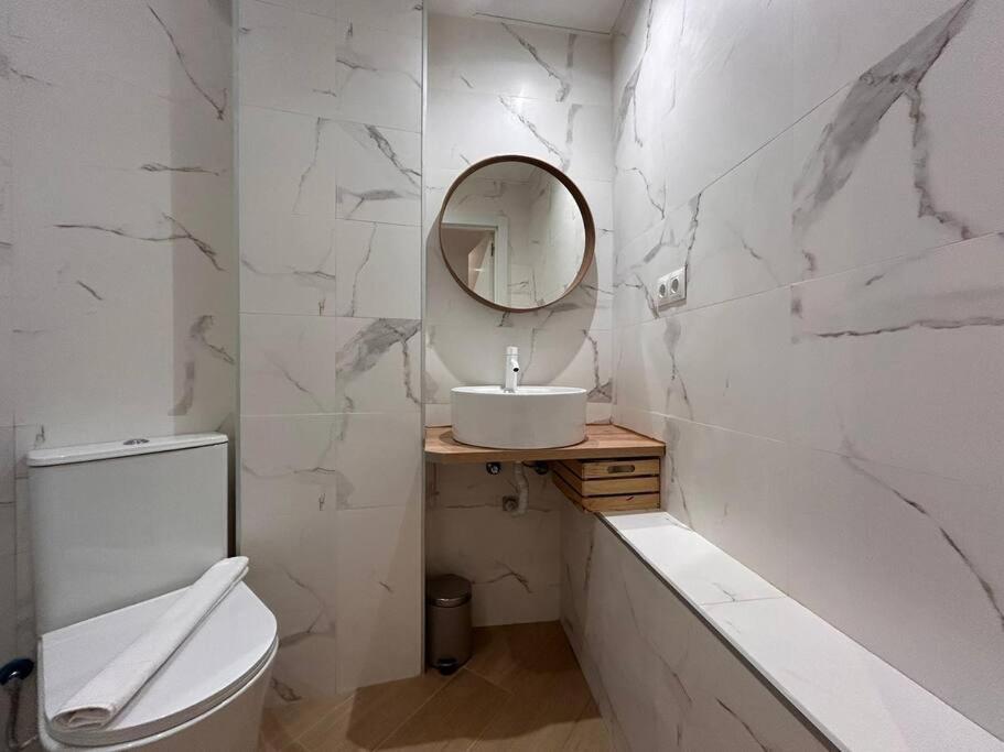 Ideal Studio In Cuatro Caminos - Guipuzcoa Madrid Esterno foto